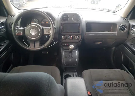 2015 Jeep Patriot Latitude z USA, uszkodzony, nr VIN 1C4NJRFB3FD348828